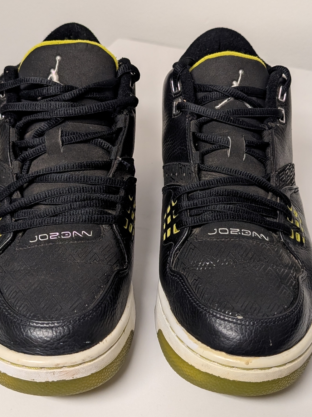 Jordan Flight 23 Black/Metallic Silver-Bright Cactus-White Size 11.5 Men's